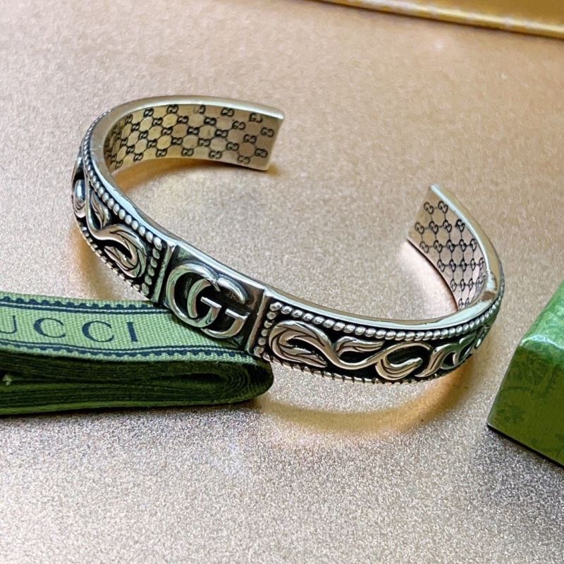 Gvc*1 bracelets
